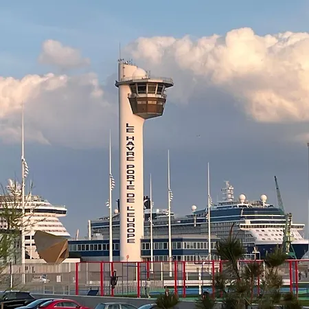 Vivez Les Flots Bleus - Port De Plaisance - *